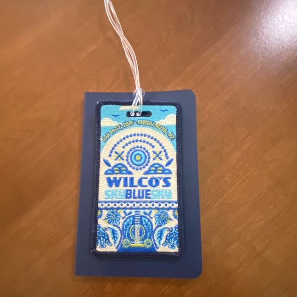 New/unused luggage tag and notebook from Wilco’s Sky Blue Sky festival NWOT - Picture 8 of 9